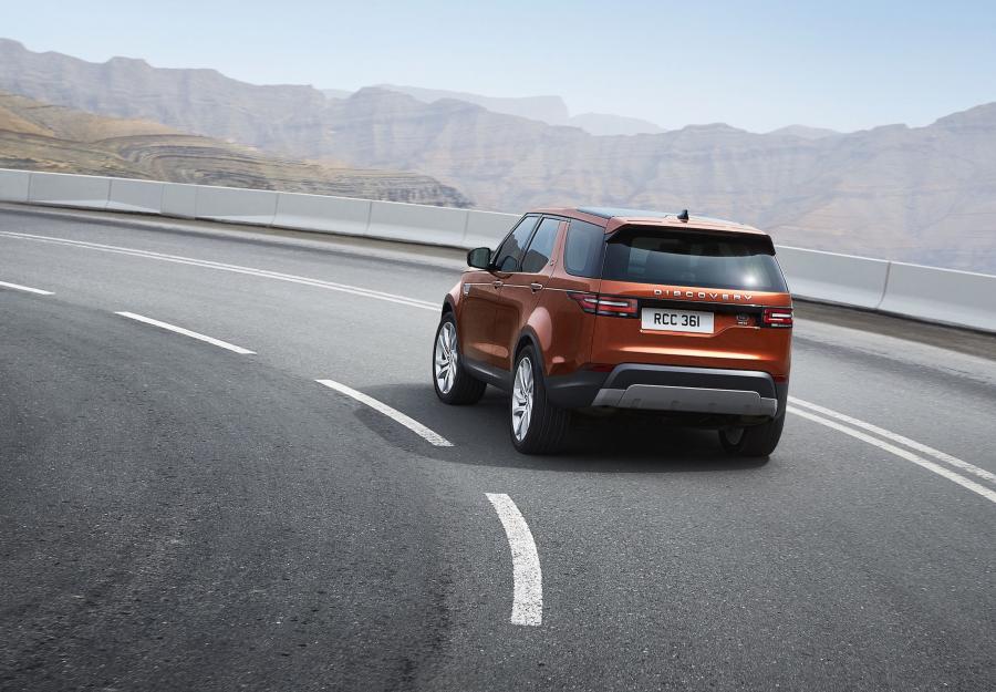  Land Rover Discovery HSE 2017 года  (фото 47 из 96)
